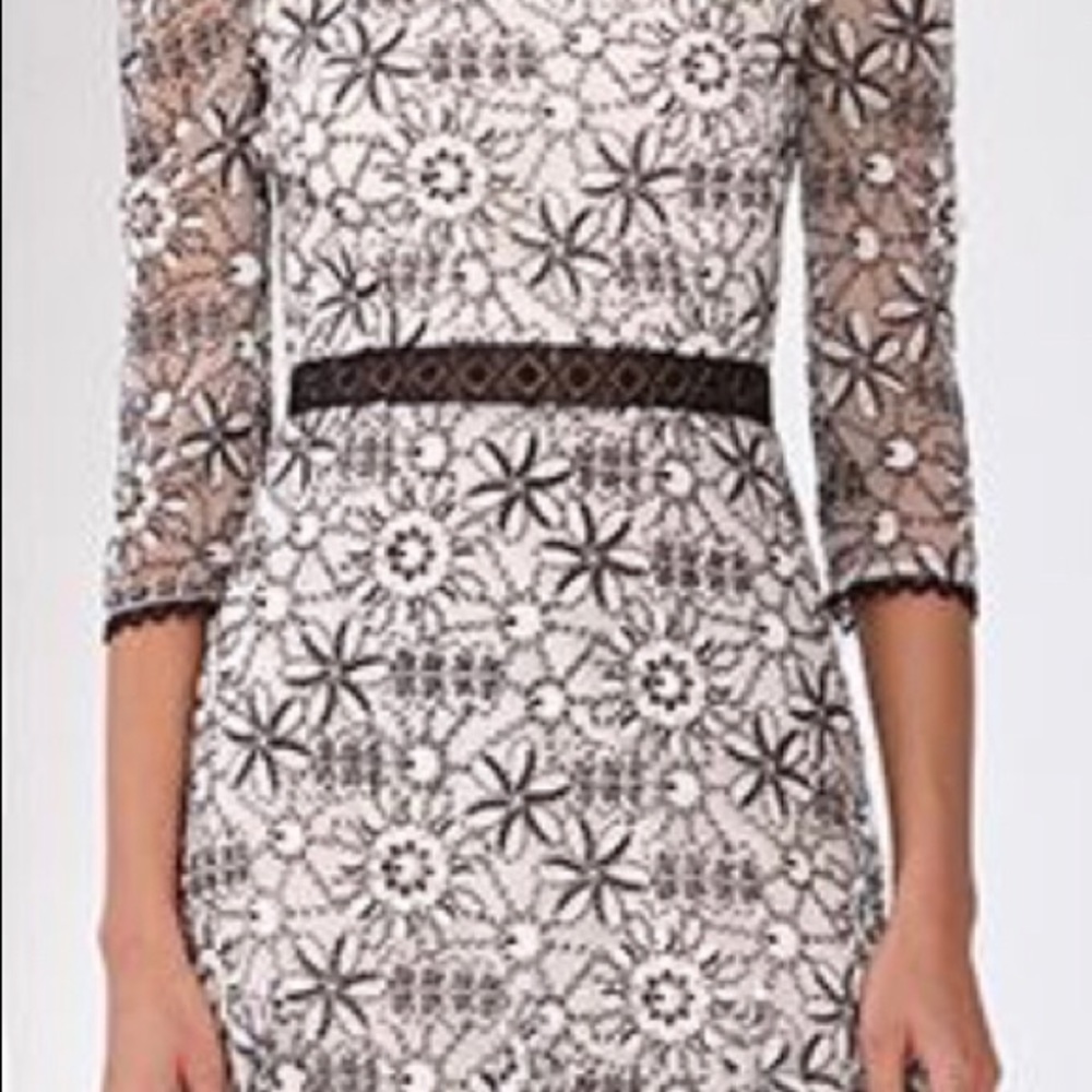 NWT Monique Lhuillier “ML” Embroidered dress